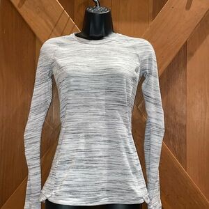 Lululemon pullover long sleeved Tech- 4 Gray